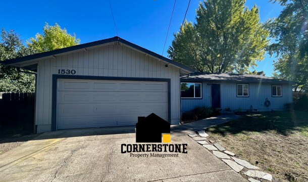 Primary Photo - 1530 Corona Ave