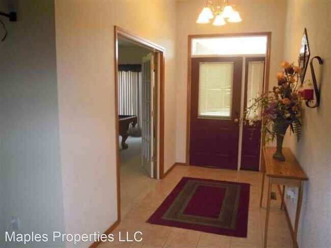 Foto del edificio - 3 br, 2 bath House - 1320 E Burntwood St