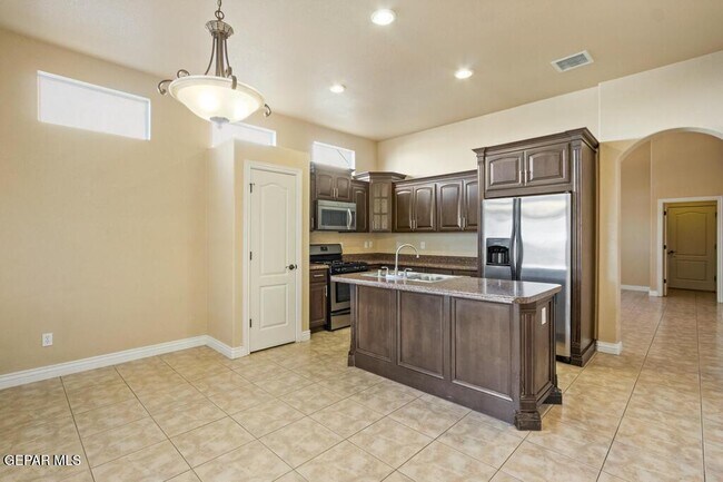 Foto del edificio - 11605 St Thomas Way