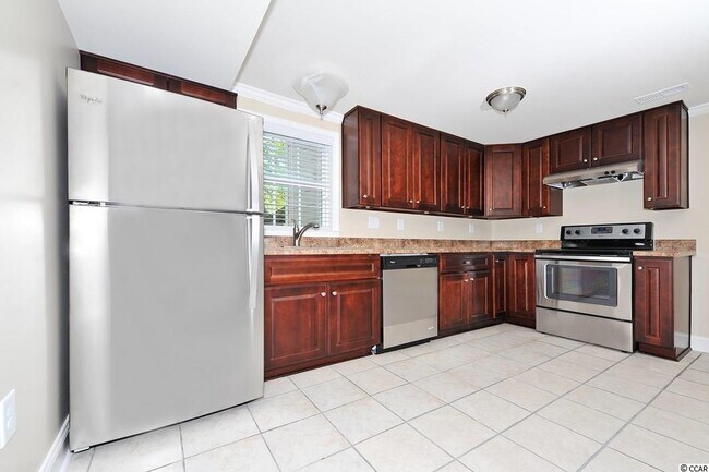 Building Photo - 4206 Seaview St