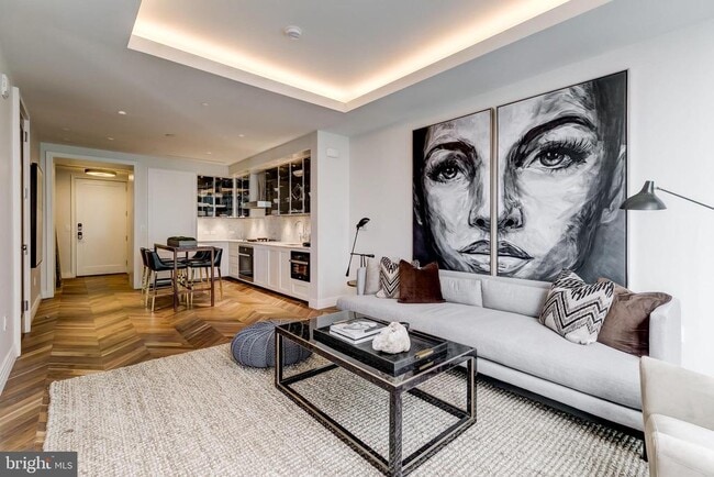 Foto del edificio - 300 International Drive