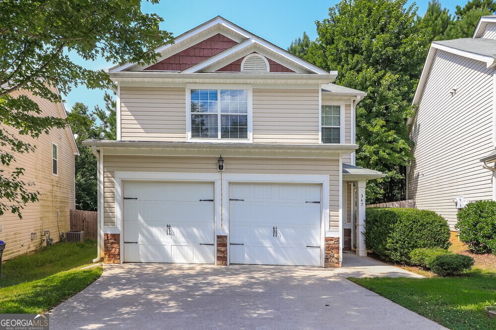 Foto principal - 347 Hidden Creek Ln