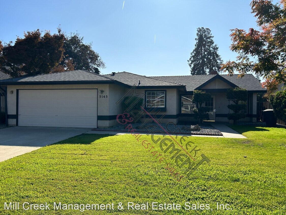 3 br, 2 bath House 5145 W. Iris House Rental in Visalia, CA