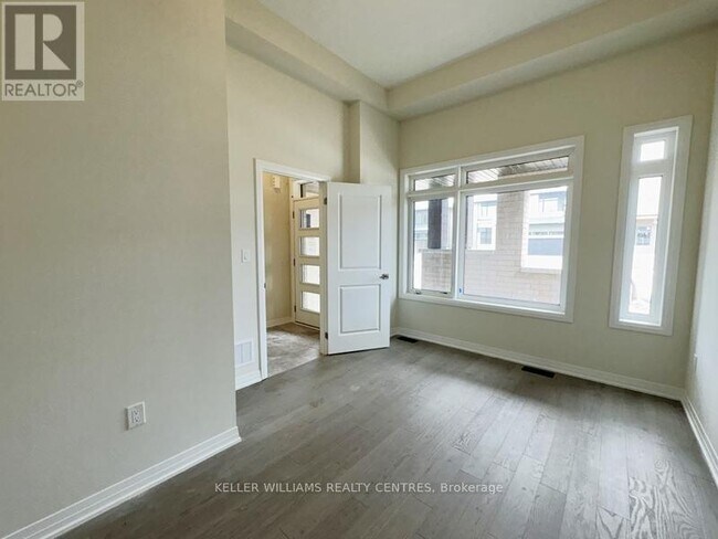 Building Photo - 3157 SEARIDGE St