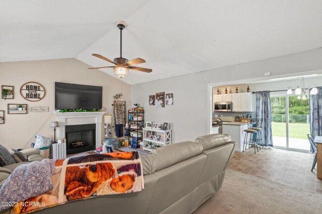 Foto del edificio - 129 Airleigh Pl