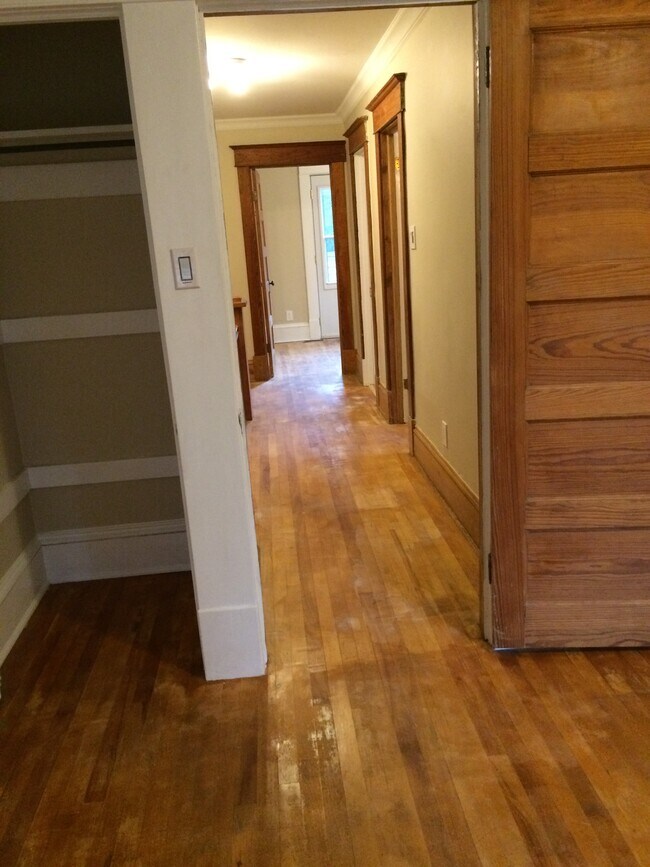 Photo du bâtiment - 162 Belmont Av