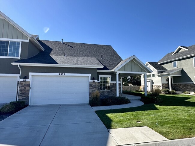 Photo - 1973 Park Rim Way Townhome