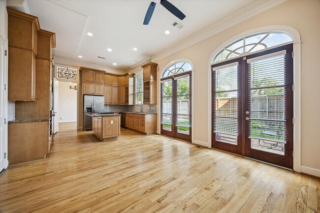 Building Photo - 6323 E Mystic Meadow