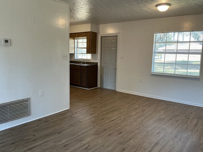 Foto del edificio - Murphy 707/709 Boyd