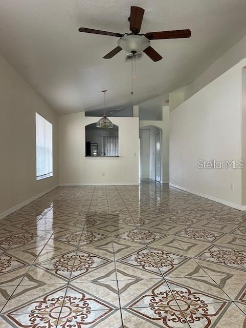 Building Photo - 8434 Quarter Horse Dr