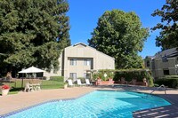 Lakeview Garden Apartments