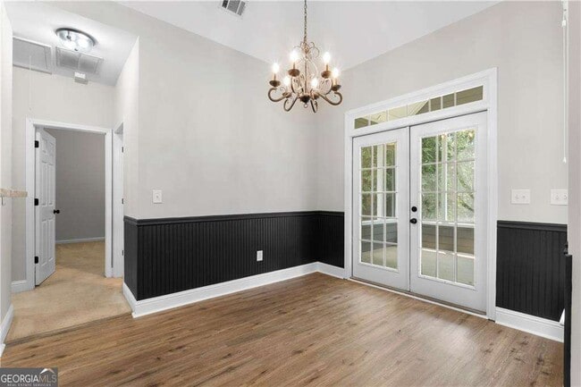 Building Photo - 65 Riverwood View