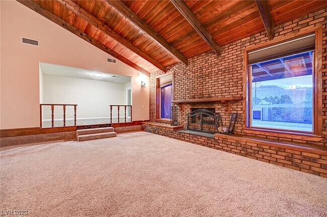 Building Photo - 9375 S Tenaya Way