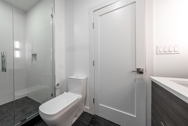 Foto del edificio - 97 Elmwood St