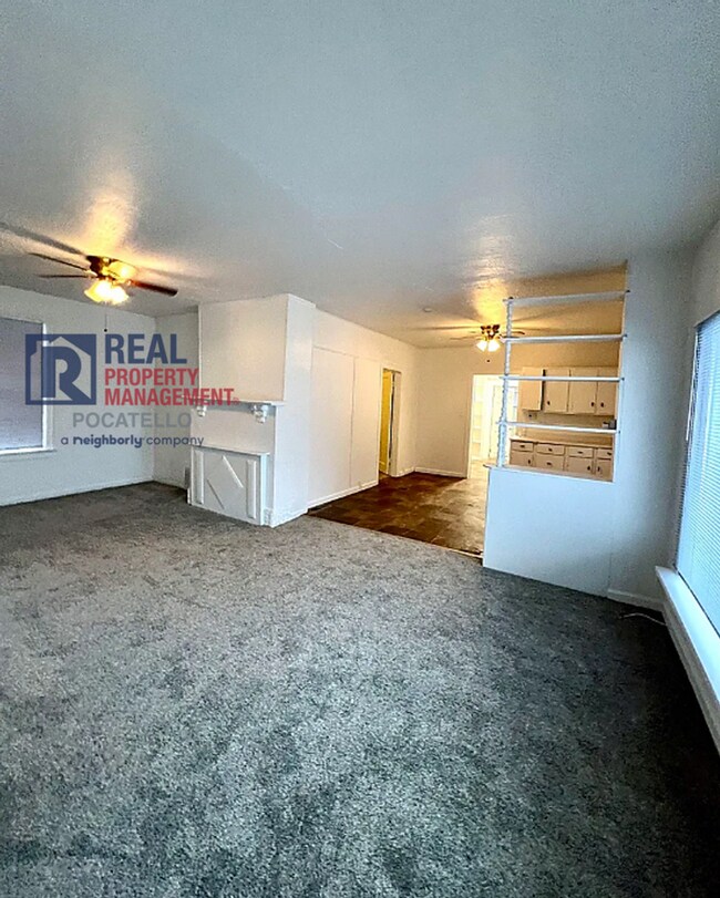 Foto del edificio - 3 bed 1 bath house - Near ISU