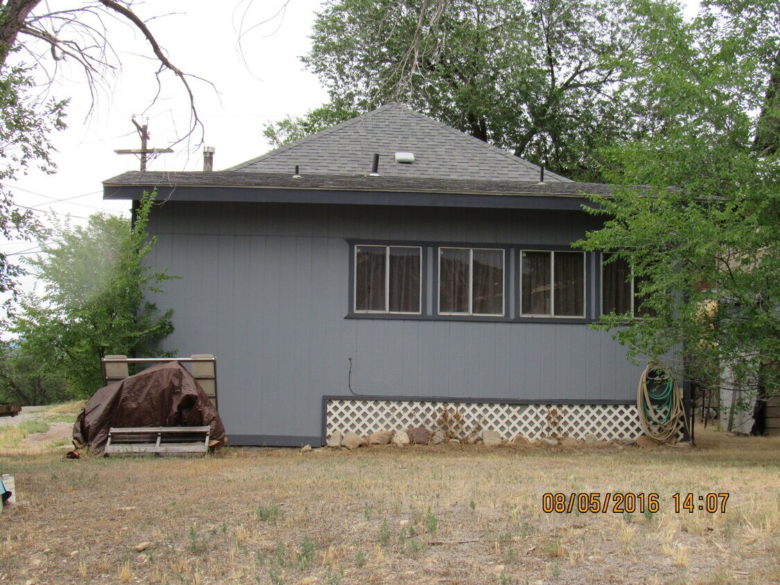 400 E 1st St, Rifle, CO 81650 House Rental in Rifle, CO
