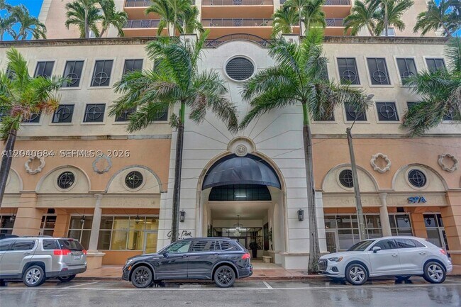 Foto del edificio - 357 Almeria Ave
