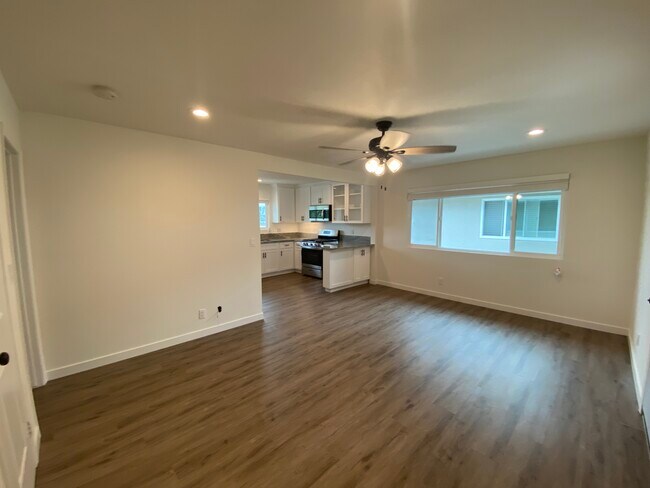 Foto del edificio - 3902 W 178th St