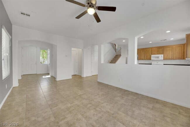 Building Photo - 9366 Fitzwilliam Ave