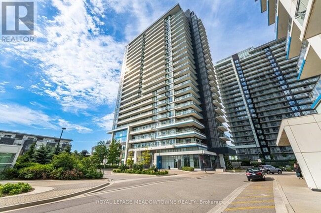 Building Photo - 2560 Eglinton Ave W