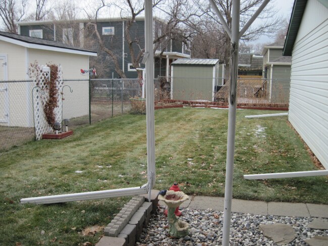 Foto del edificio - 1746 Alderson Ave