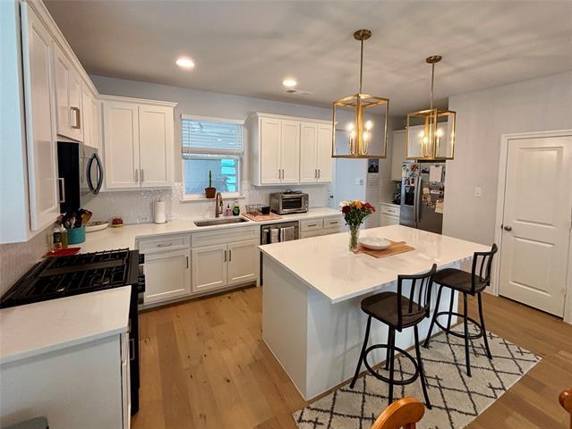 Building Photo - 314 Sunset Ln