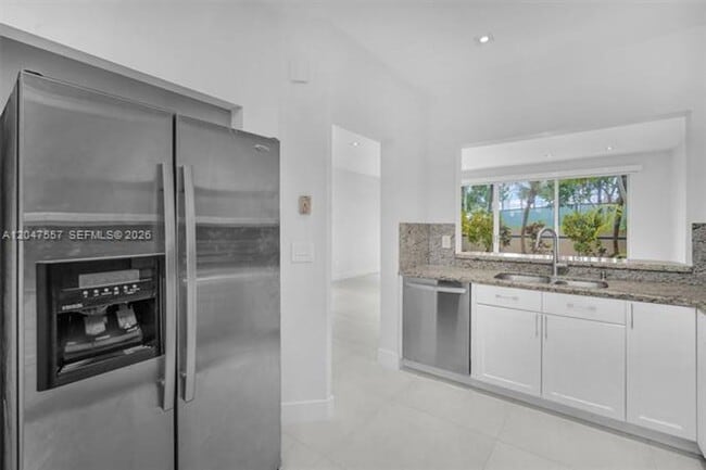 Photo - 21391 Marina Cove Cir Townhome