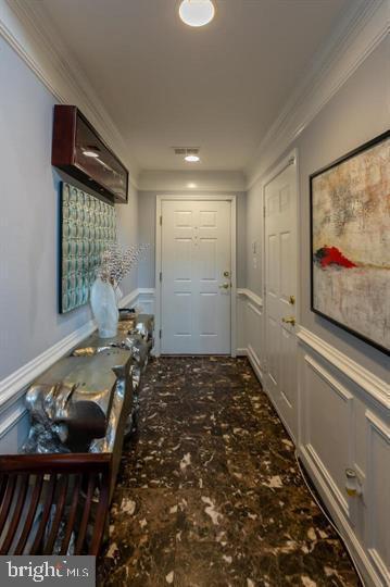 Foto del edificio - 2519 Gadsby Pl