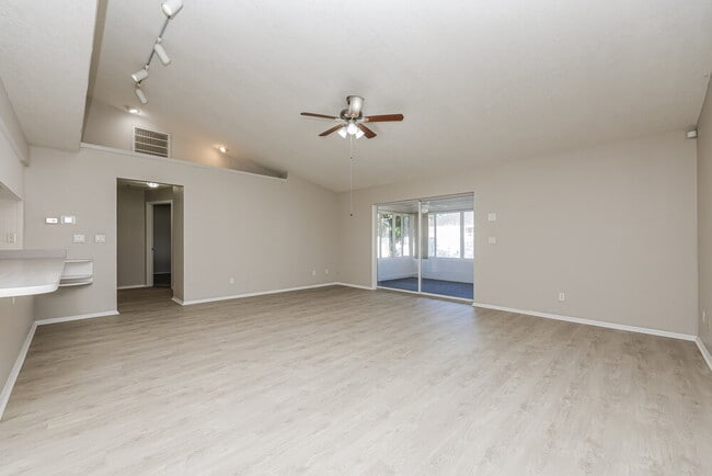 Building Photo - 2877 48th Way E