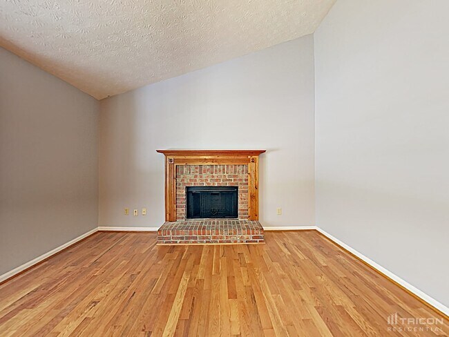 Building Photo - 793 Nottingham Dr
