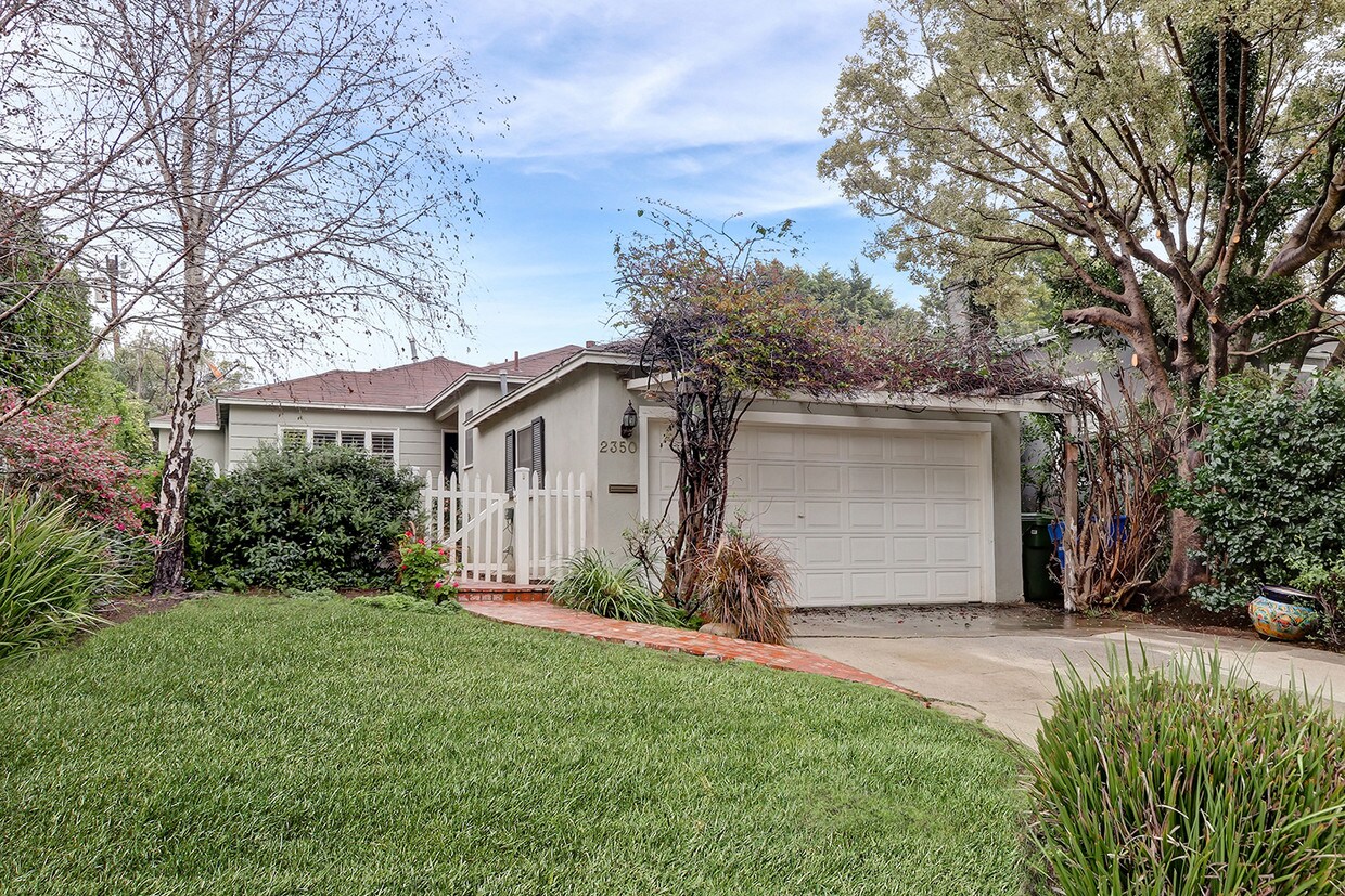 2350 Manning Ave, Los Angeles, CA 90064 House Rental in Los Angeles, CA