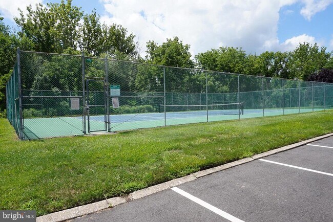 Foto del edificio - 134 Eaves Mill Rd