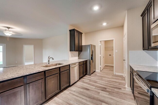 Building Photo - 1056 Tumbleweed Trail