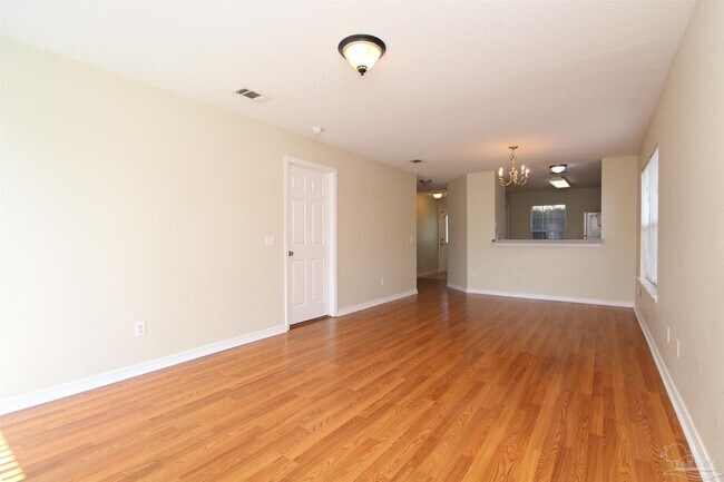 Building Photo - 2013 Marquesas Ln