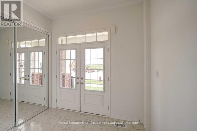 Building Photo - 359 Gordon Krantz Ave