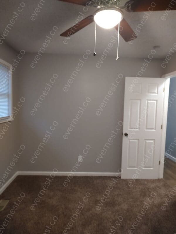 18926 E Geronimo Ct, Independence, MO 64056 House Rental in