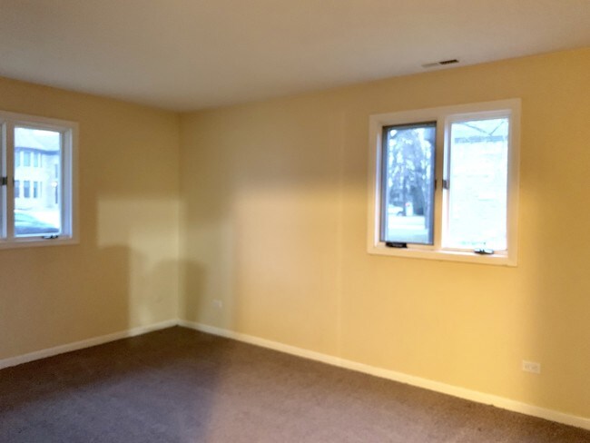 Foto del edificio - 26 Webster Ln