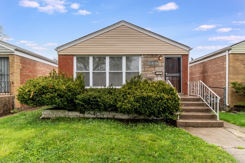 Foto principal - 12427 Lincoln St