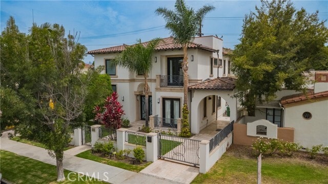 Building Photo - 268 S Clark Dr