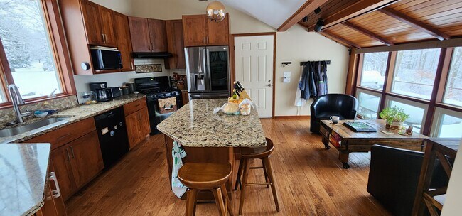 kitchen - 108 Olde Towne Rd