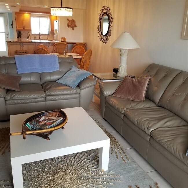 Foto del edificio - 350 S Polk Dr