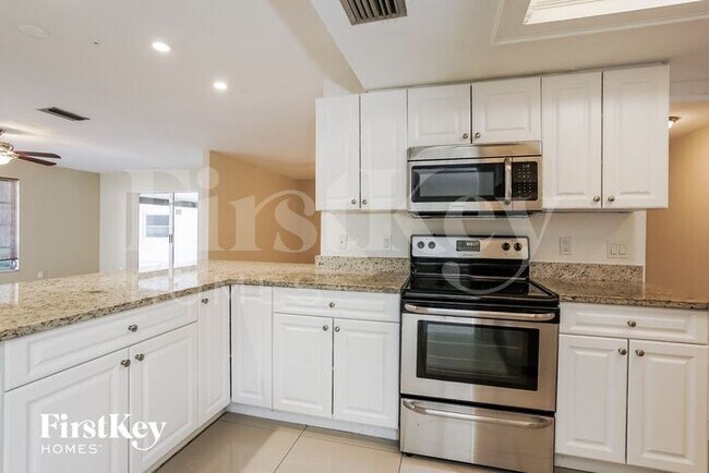 Foto del edificio - 1603 Grove Ave