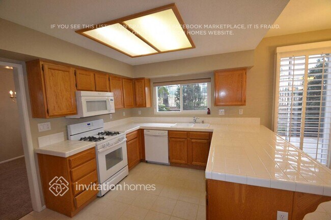 Foto del edificio - 7791 Unicorn Way