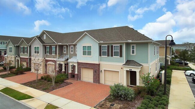 Building Photo - 93 Zamora Pl