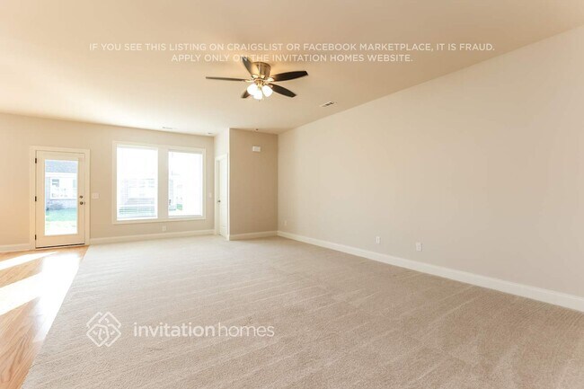 Foto del edificio - 116 Saddle Wood Ln