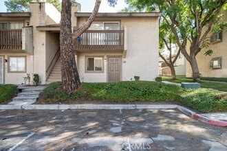 Building Photo - 1251 S Meadow Ln