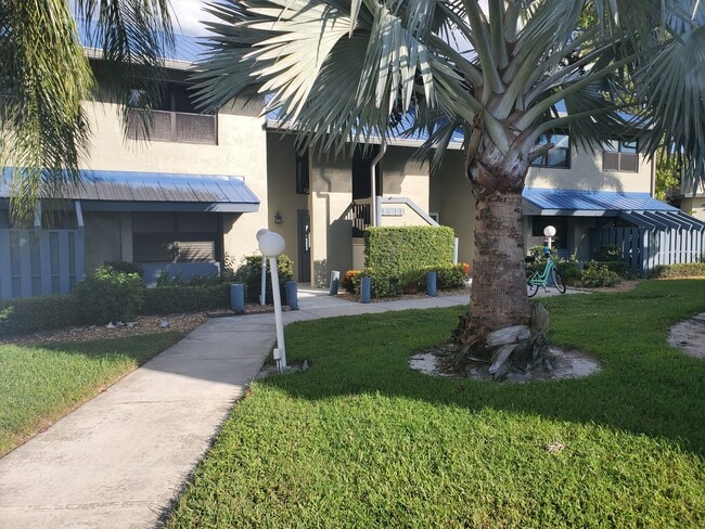 Foto del edificio - 1411 NE 14th Ct