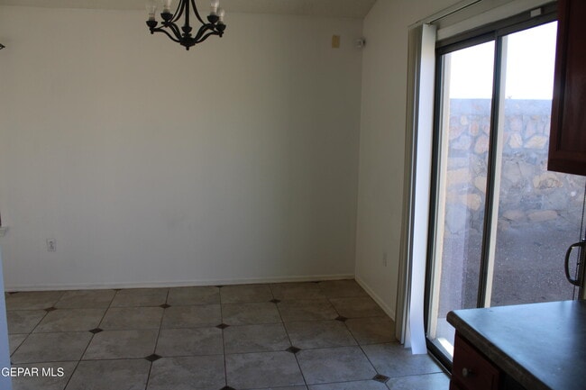Foto del edificio - 13985 Sandy Rock Dr