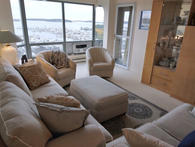 Foto del edificio - 148 Breakwater Dr