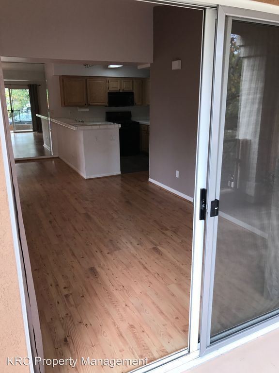 Building Photo - 7000 Ballena Way
